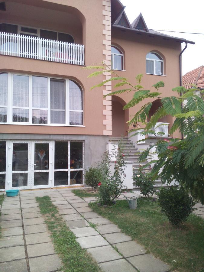 베레호베 Private House 아파트 외부 사진